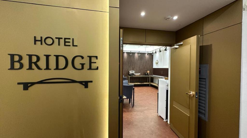 Hotel Bridge Seoul Ngoại thất bức ảnh